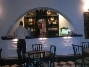 ***  Royal Bar & Hotel Kandy Sri Lanca